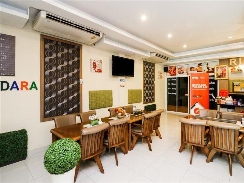Oyo 146 Rivana Boutique By Sandara Pattaya Buitenkant foto