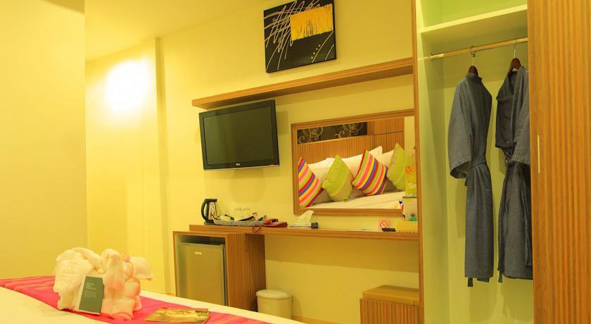 Oyo 146 Rivana Boutique By Sandara Pattaya Kamer foto