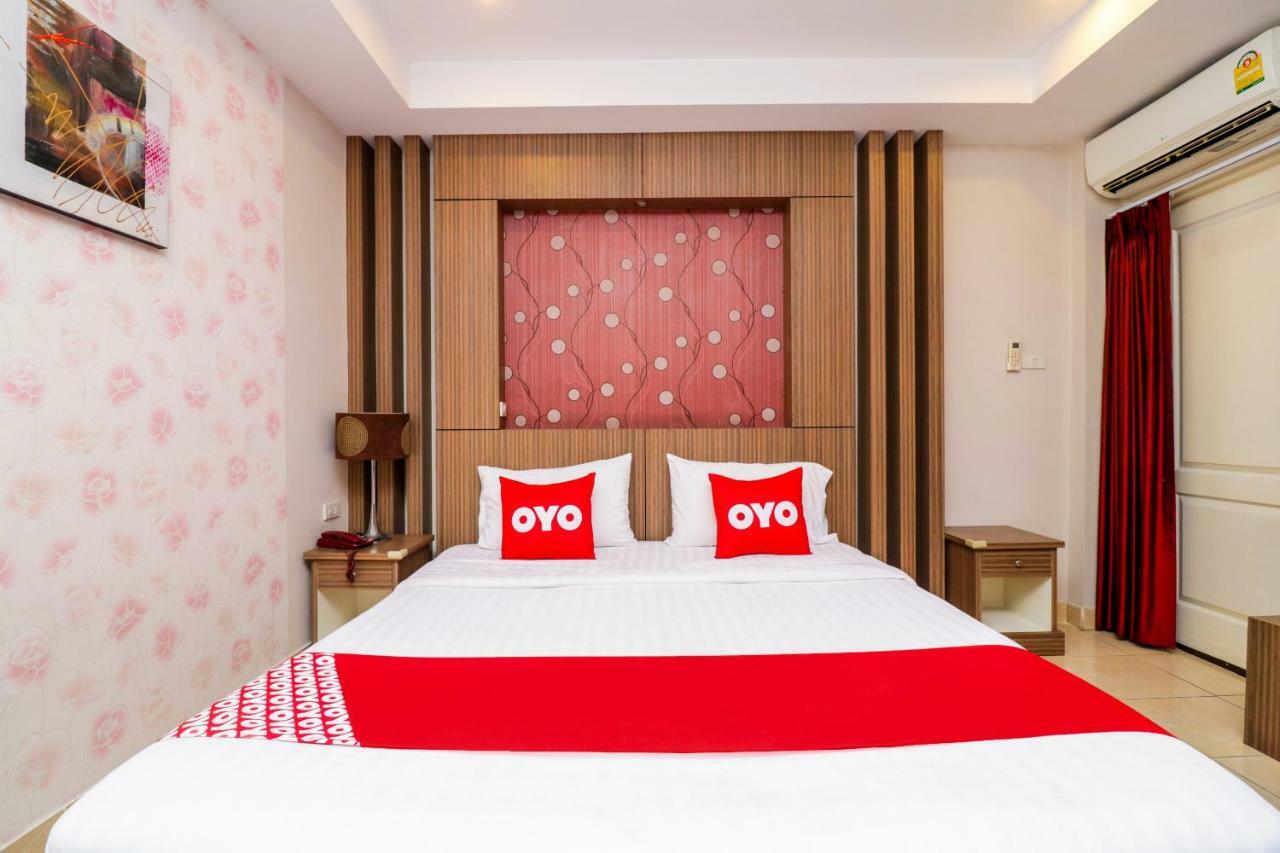 Oyo 146 Rivana Boutique By Sandara Pattaya Buitenkant foto